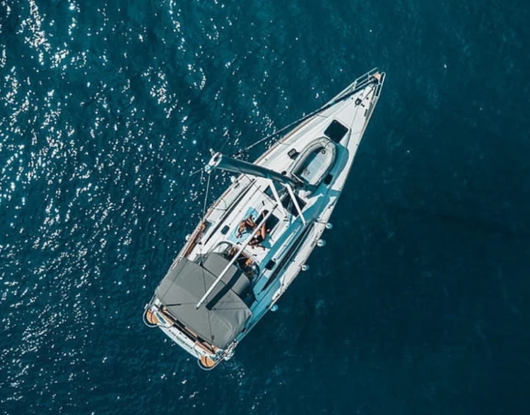 Sail Smarter with Catalina Sails Online